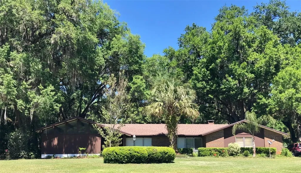 8136 NW 5th Court Gainesville FL 32607