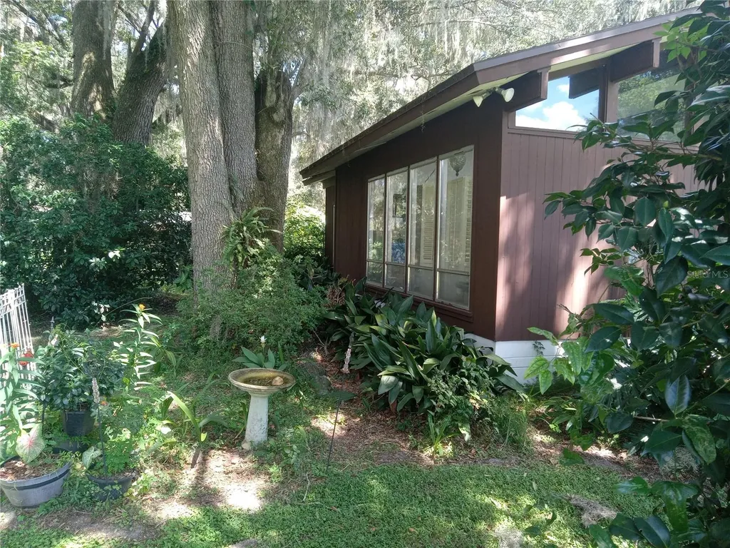 8136 NW 5th Court Gainesville FL 32607