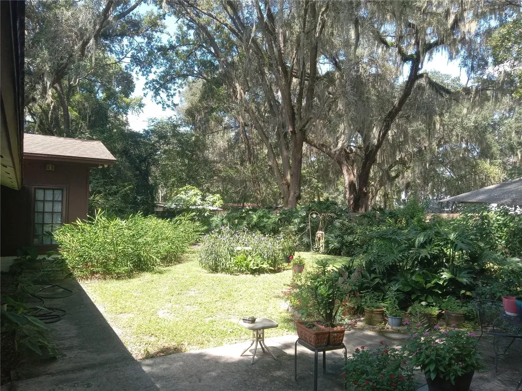 8136 NW 5th Court Gainesville FL 32607