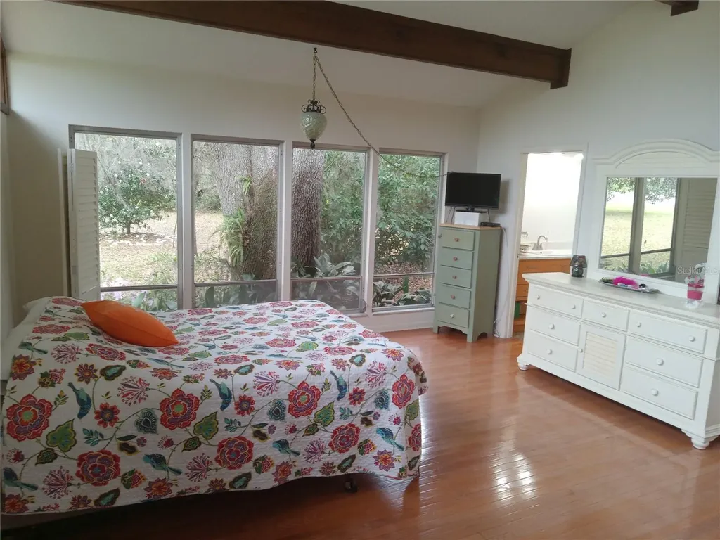 8136 NW 5th Court Gainesville FL 32607