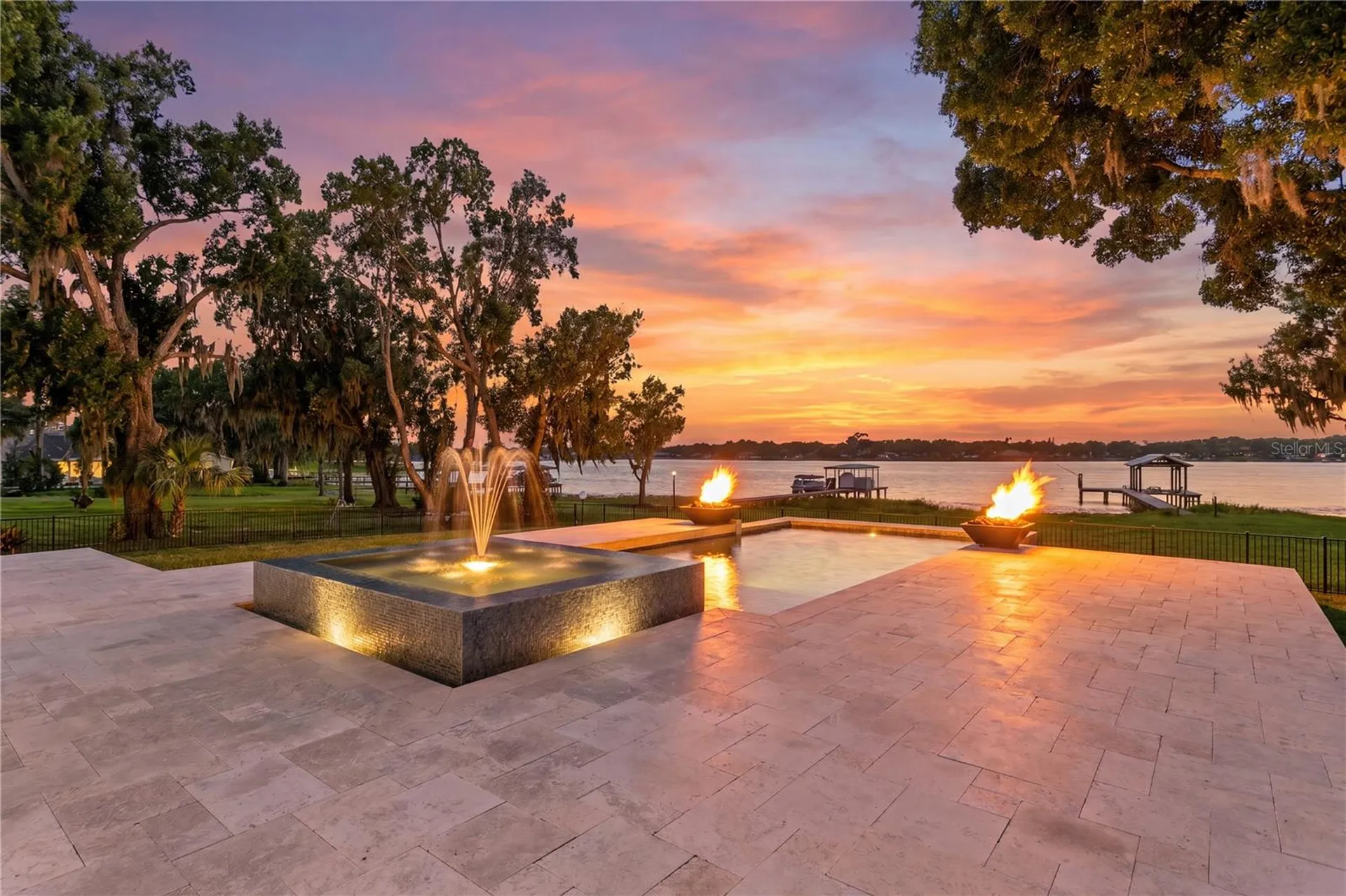 14802 Lake Magdalene Circle Tampa FL 33613