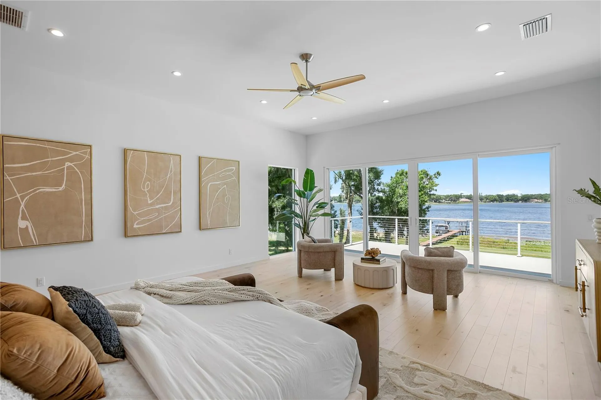 14802 Lake Magdalene Circle Tampa FL 33613