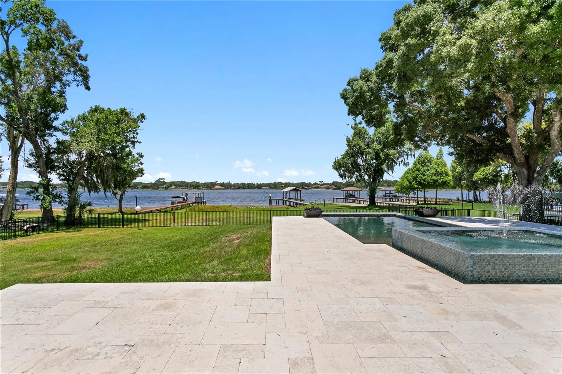 14802 Lake Magdalene Circle Tampa FL 33613