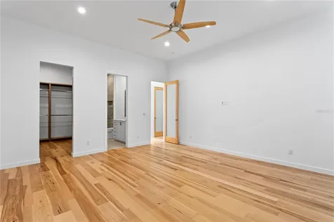 14802 Lake Magdalene Circle Tampa FL 33613