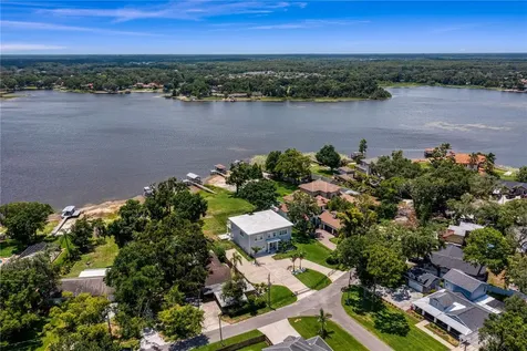 14802 Lake Magdalene Circle Tampa FL 33613