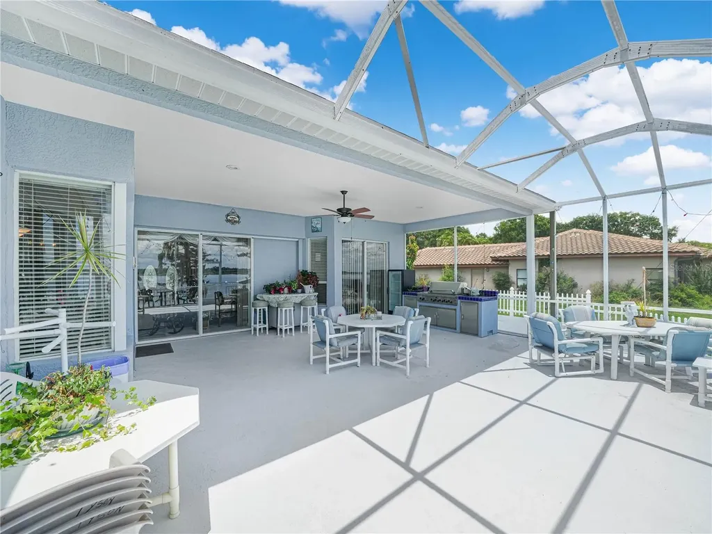 118 W Juliana Way Auburndale FL 33823
