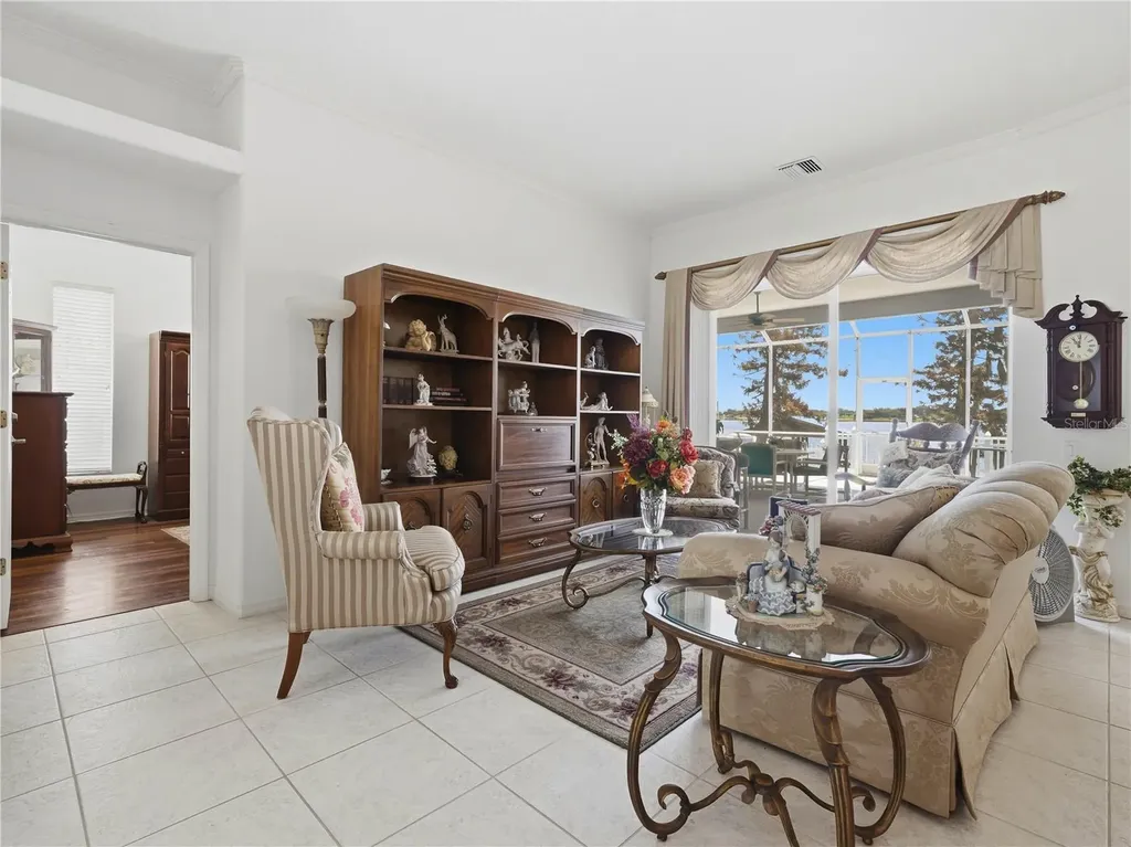 118 W Juliana Way Auburndale FL 33823