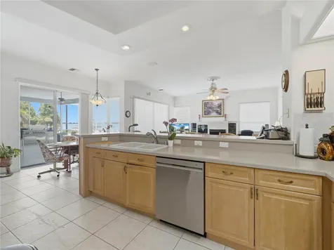118 W Juliana Way Auburndale FL 33823
