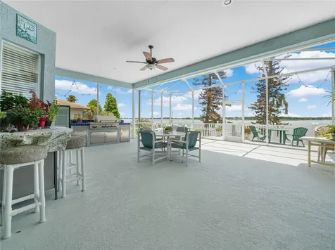 118 W Juliana Way Auburndale FL 33823