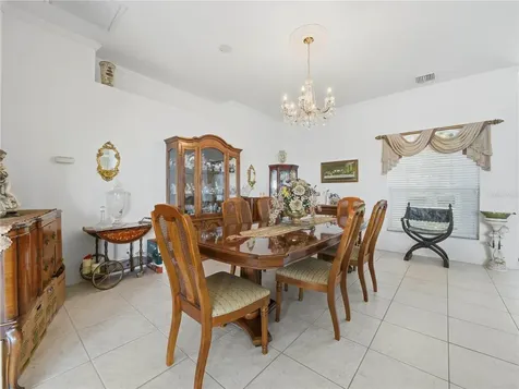 118 W Juliana Way Auburndale FL 33823