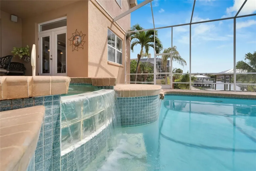 830 Golf Island Drive Apollo Beach FL 33572
