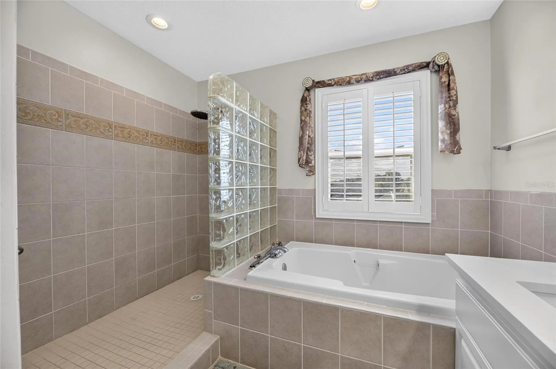 830 Golf Island Drive Apollo Beach FL 33572