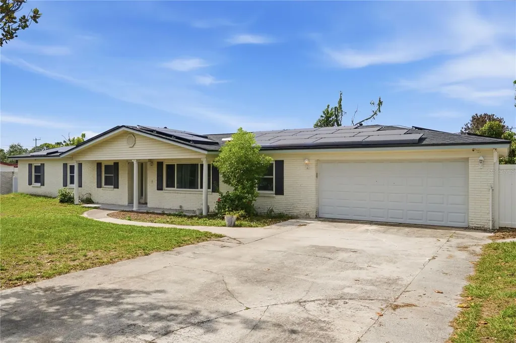 1606 Lark Lane Brandon FL 33510