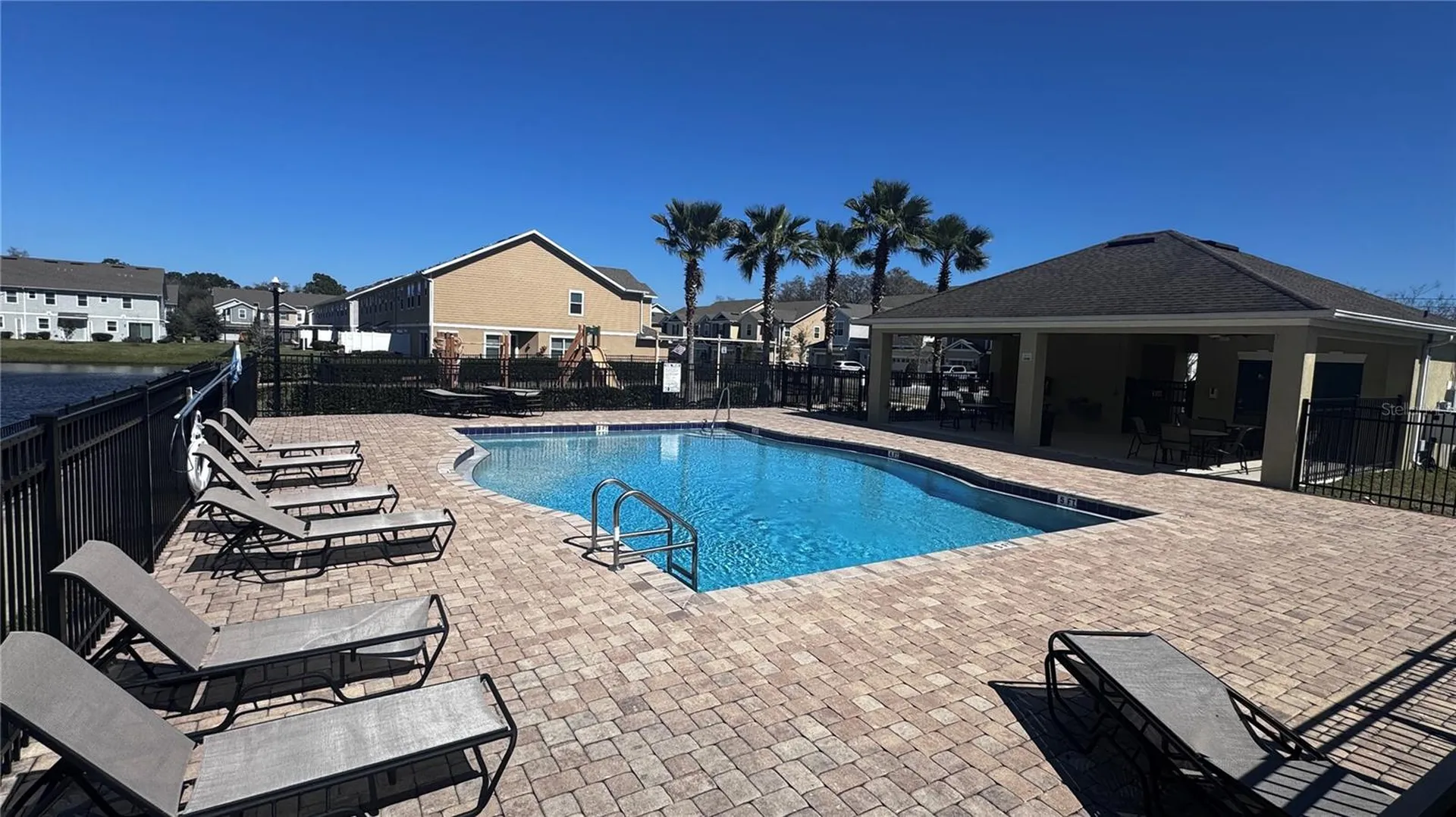 4252 Gumbo Limbo Drive Orlando FL 32822