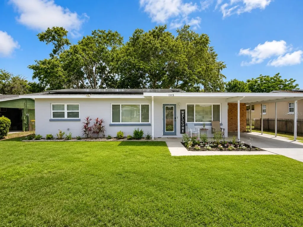 105 Margaret Street Auburndale FL 33823