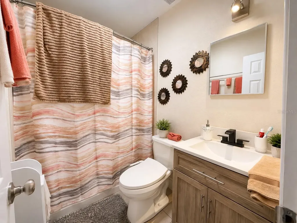105 Margaret Street Auburndale FL 33823