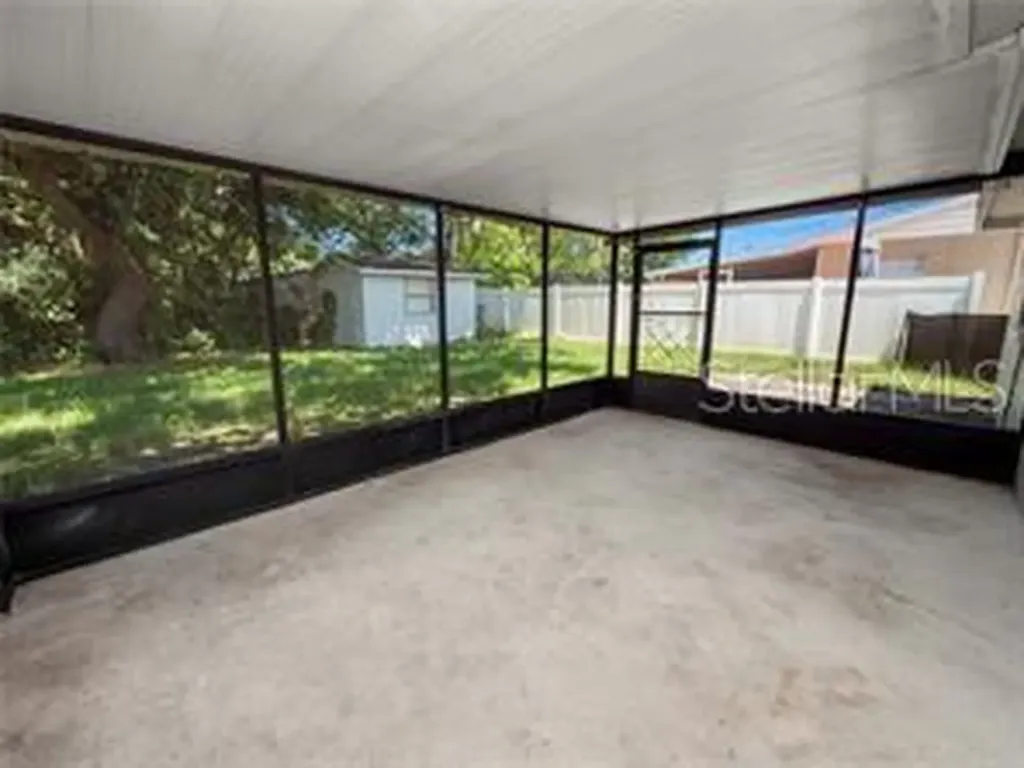105 Margaret Street Auburndale FL 33823