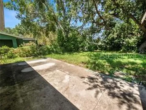 105 Margaret Street Auburndale FL 33823
