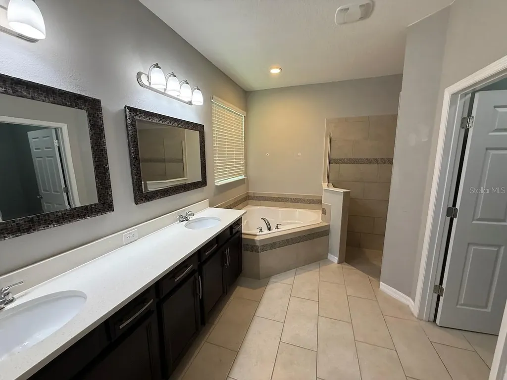 5251 Villa Rosa Avenue St Cloud FL 34771