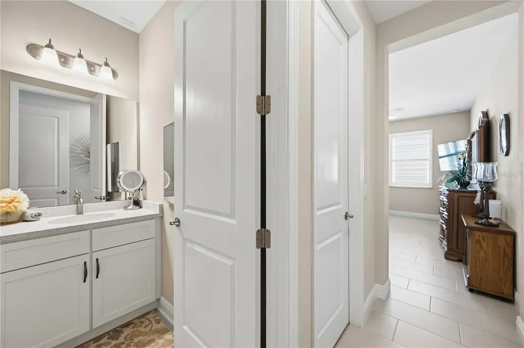 11329 Montserrat Drive Venice FL 34293