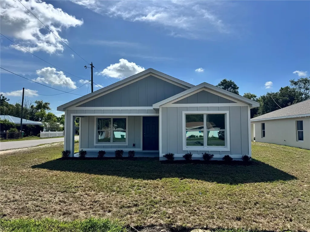 6024 12th Street Zephyrhills FL 33542