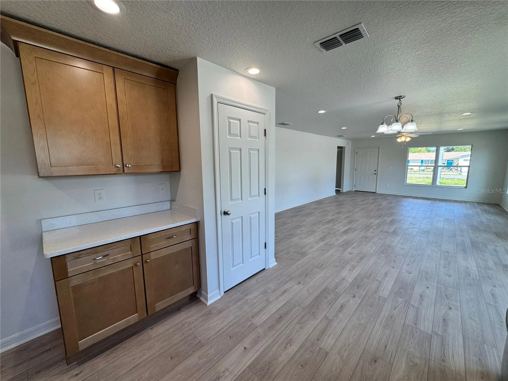 6024 12th Street Zephyrhills FL 33542
