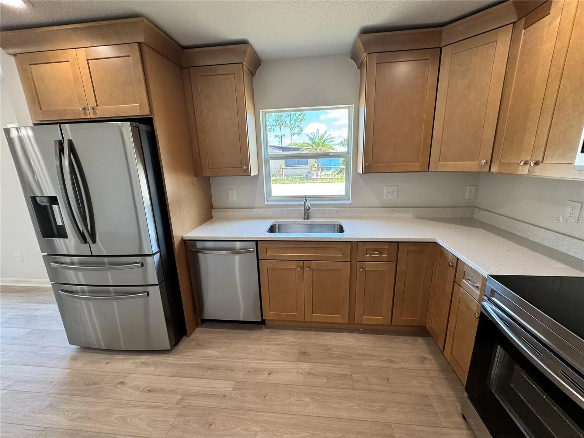 6024 12th Street Zephyrhills FL 33542