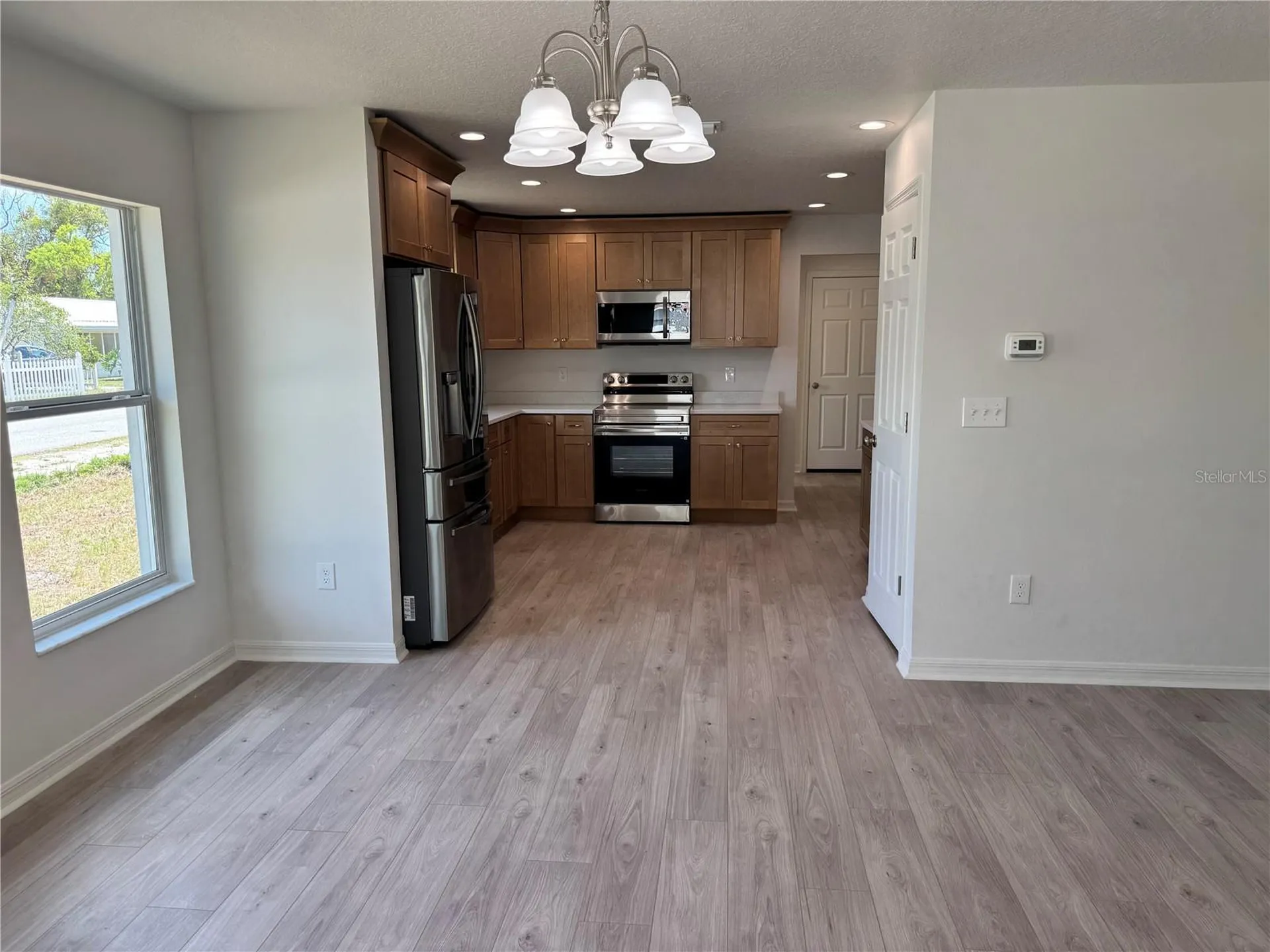 6024 12th Street Zephyrhills FL 33542