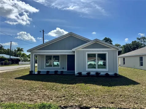 6024 12th Street Zephyrhills FL 33542
