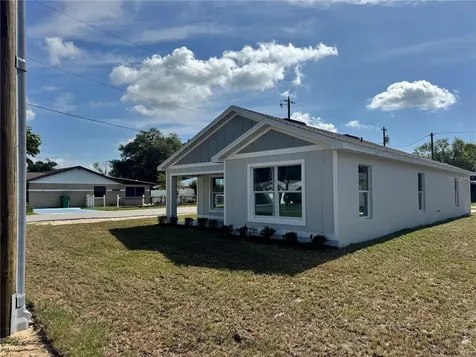 6024 12th Street Zephyrhills FL 33542