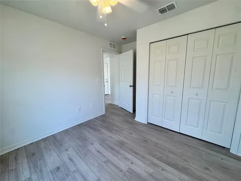 6024 12th Street Zephyrhills FL 33542