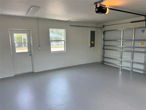 6024 12th Street Zephyrhills FL 33542