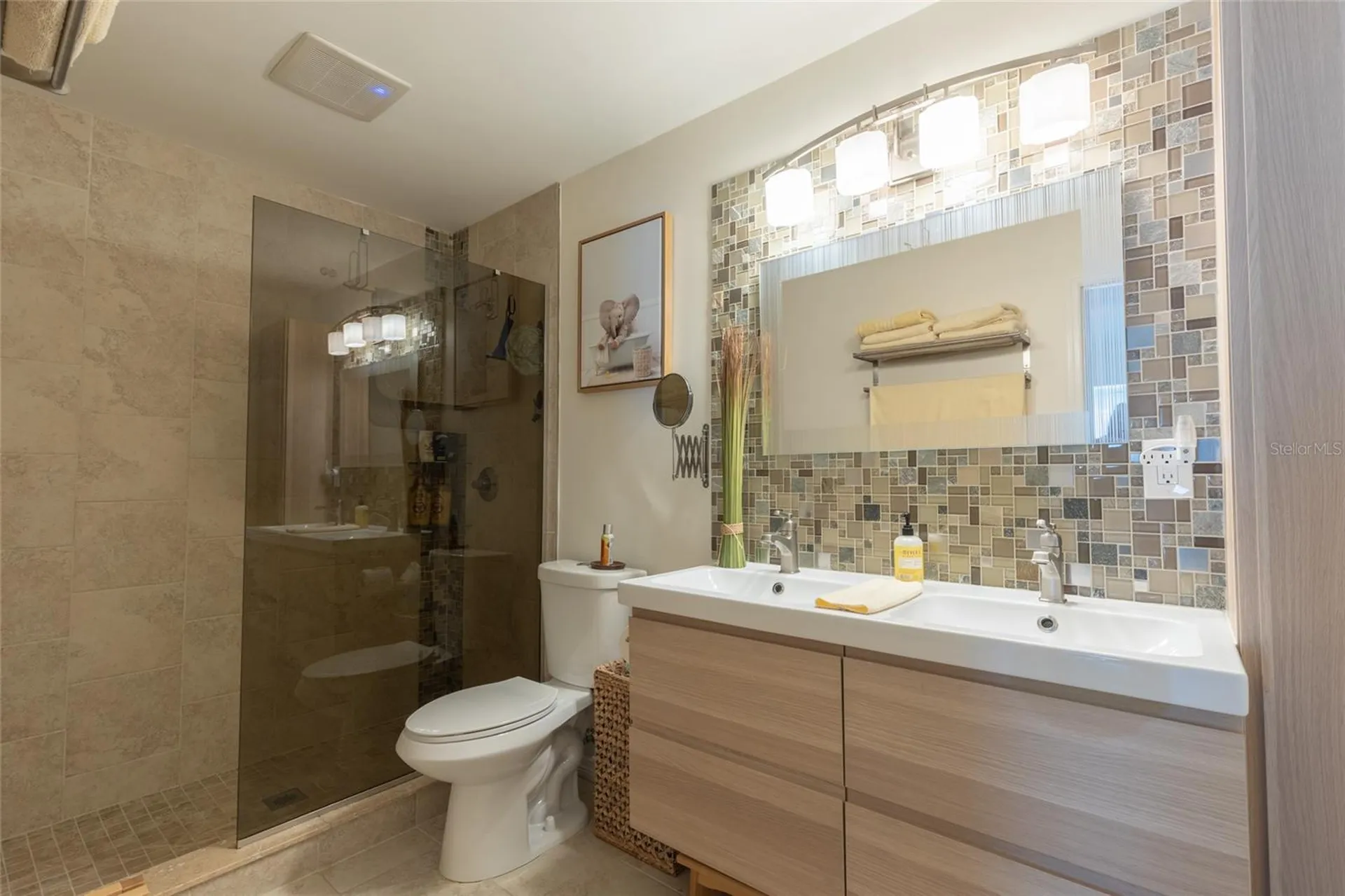 2013 Dover Court Oldsmar FL 34677