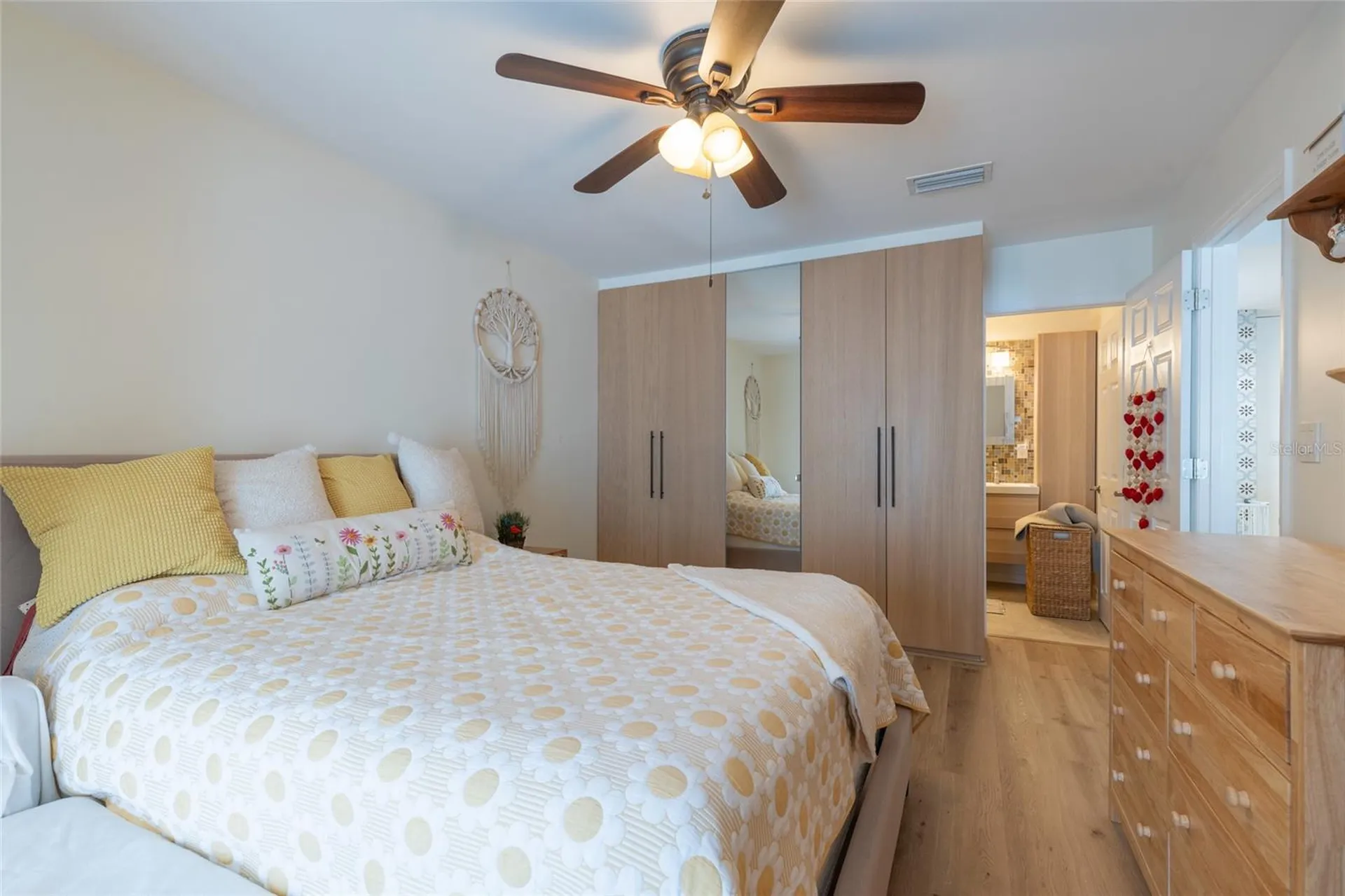 2013 Dover Court Oldsmar FL 34677