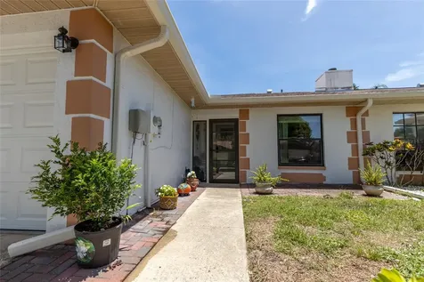 2013 Dover Court Oldsmar FL 34677