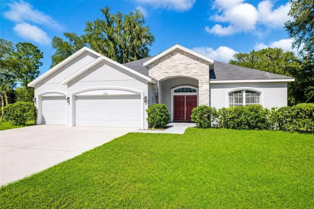 11563 SW 61st Court Ocala FL 34476