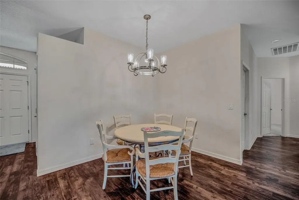 11563 SW 61st Court Ocala FL 34476