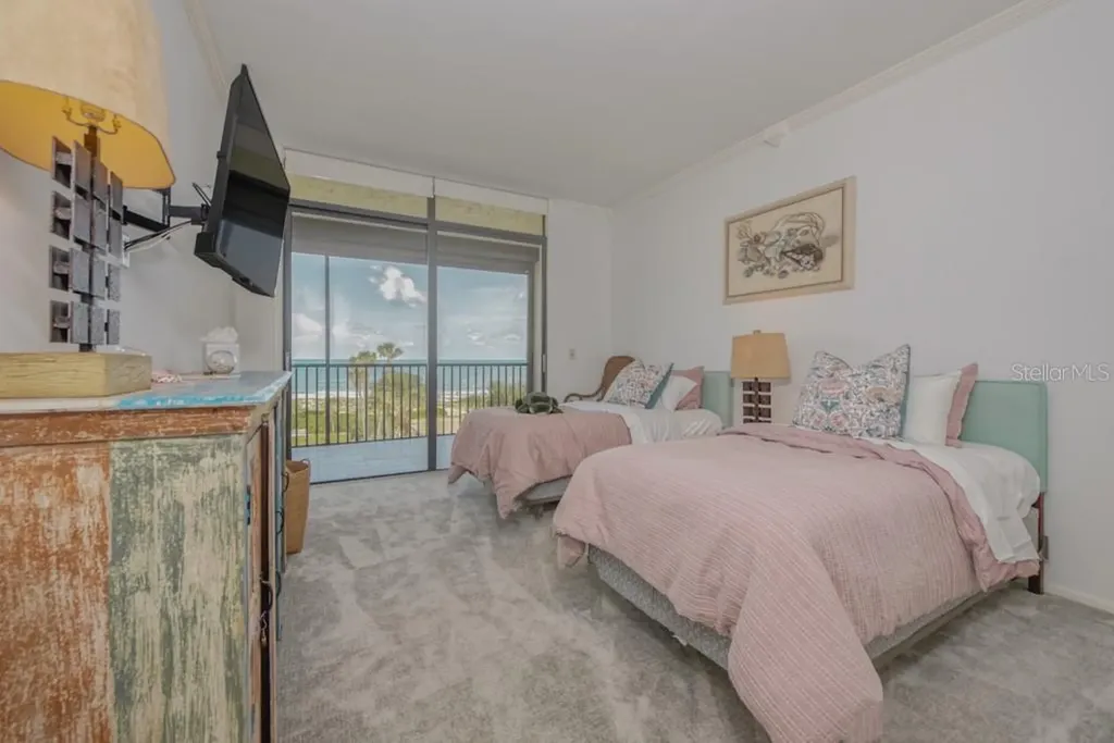 1975 Gulf Of Mexico Drive Longboat Key FL 34228