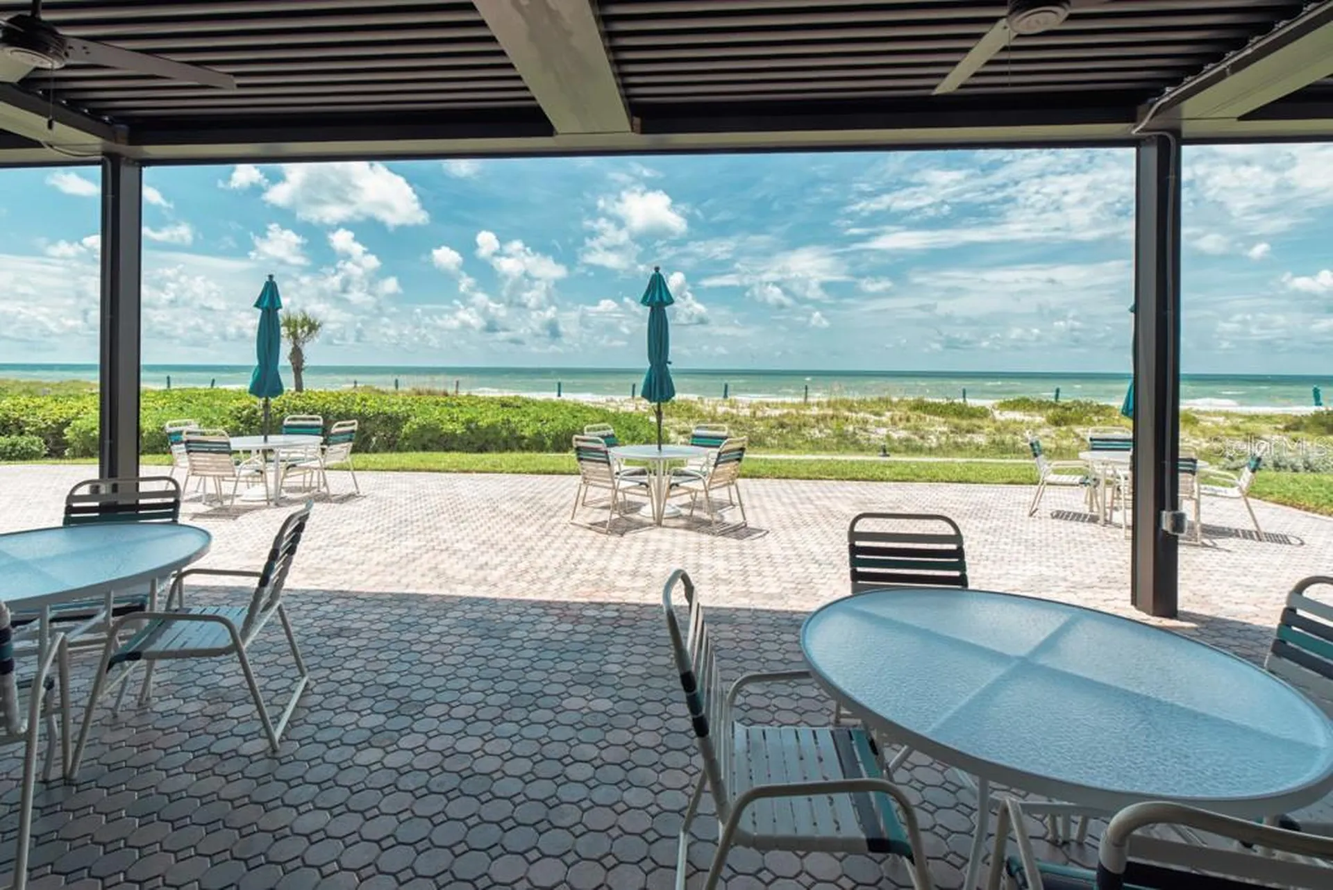1975 Gulf Of Mexico Drive Longboat Key FL 34228