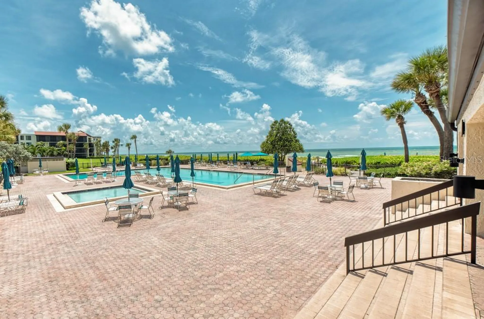1975 Gulf Of Mexico Drive Longboat Key FL 34228