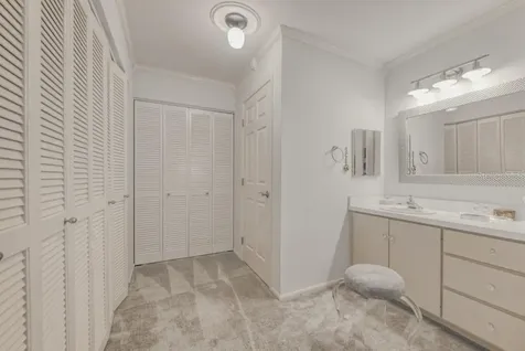 1975 Gulf Of Mexico Drive Longboat Key FL 34228