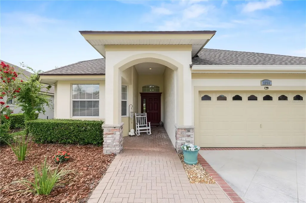 2356 Lake James Way Lakeland FL 33810