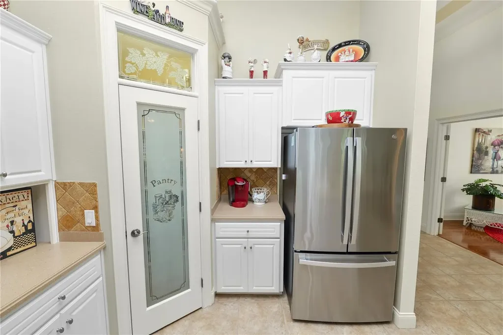 2356 Lake James Way Lakeland FL 33810