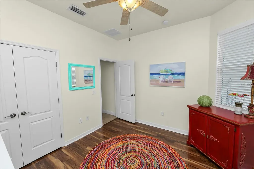 2356 Lake James Way Lakeland FL 33810