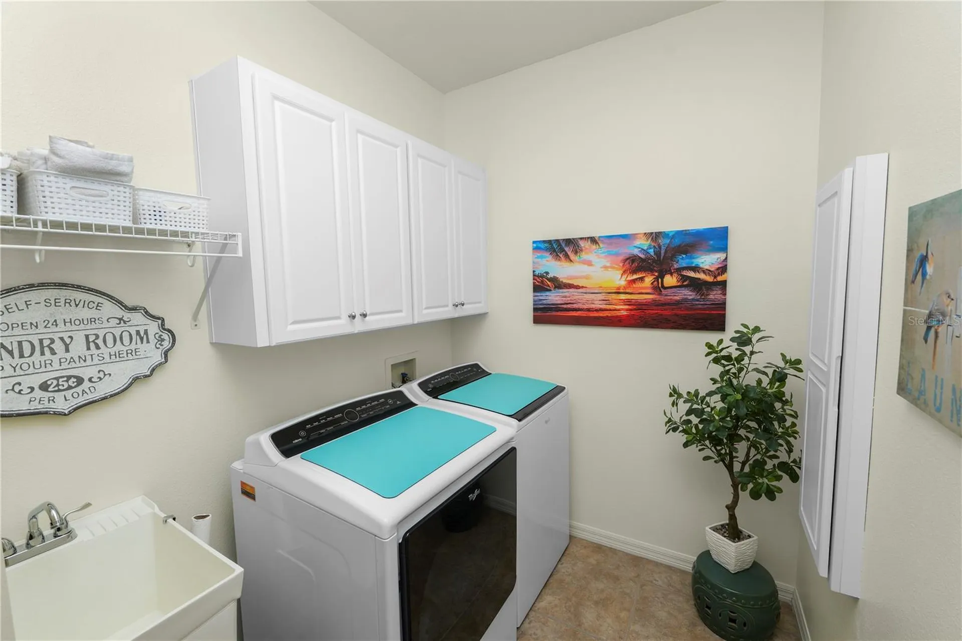 2356 Lake James Way Lakeland FL 33810