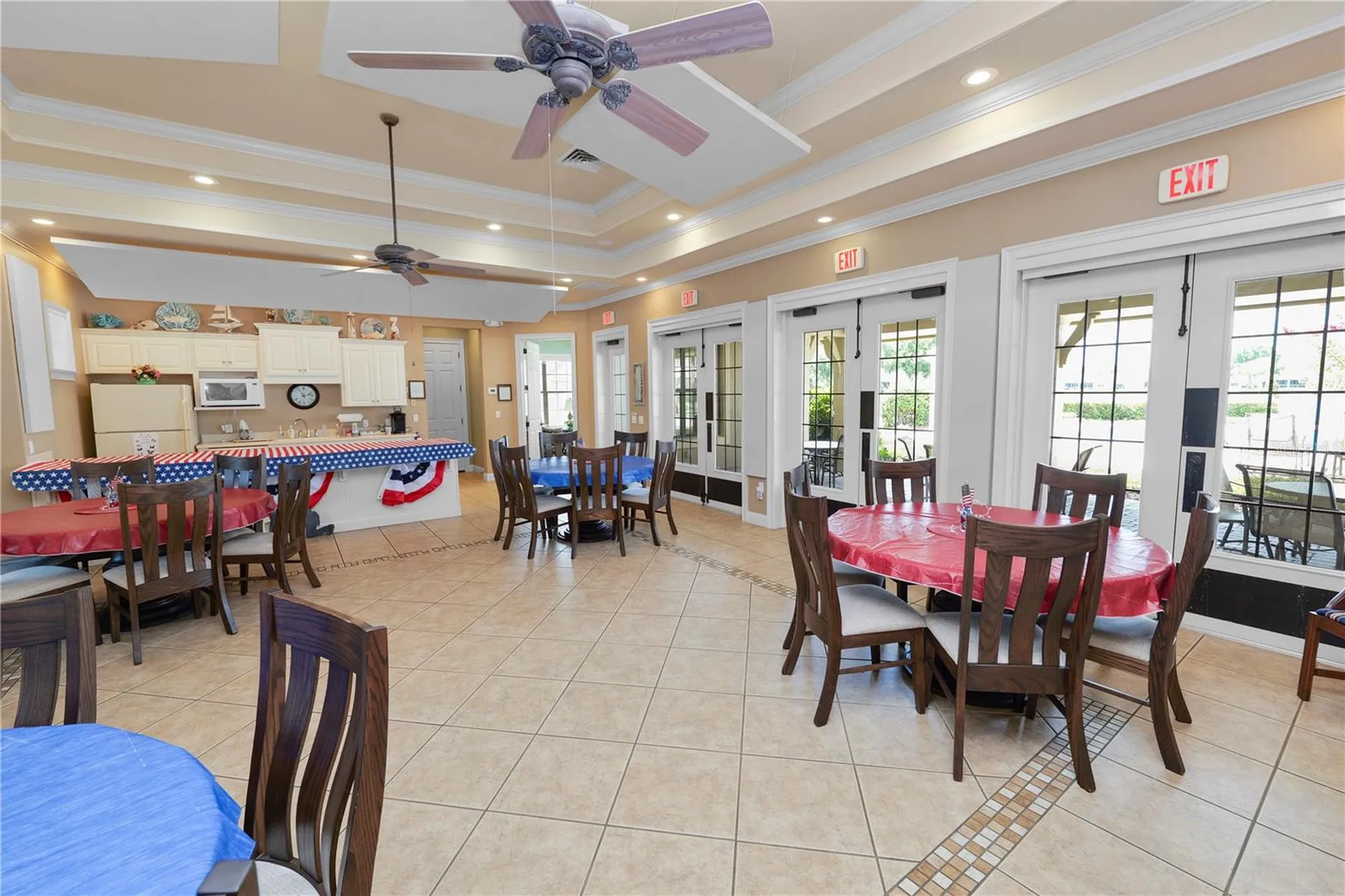 2356 Lake James Way Lakeland FL 33810