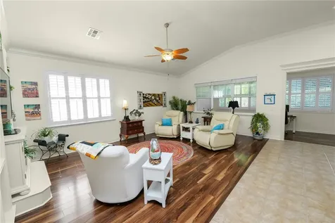 2356 Lake James Way Lakeland FL 33810