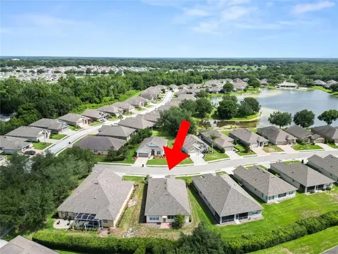 2356 Lake James Way Lakeland FL 33810