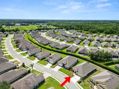 2356 Lake James Way Lakeland FL 33810