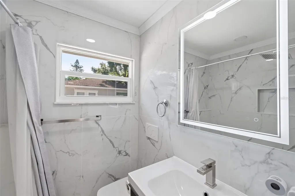 15549 Newport Road Clearwater FL 33764